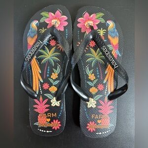 Havana‘s x Farm Rio Hawaiian Print Flip Flop size 11/12
